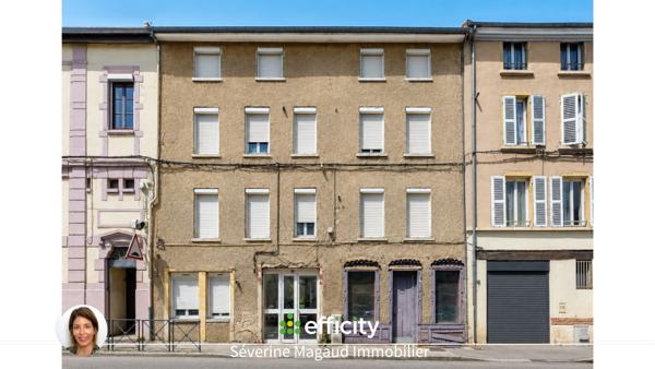Immeuble
         21 pièces
        - 457 m² Exclusivité 690 000 € *