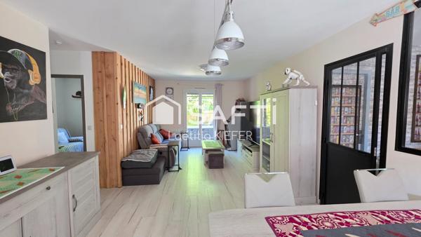 Maison 3 chambres - Beau terrain paysagé