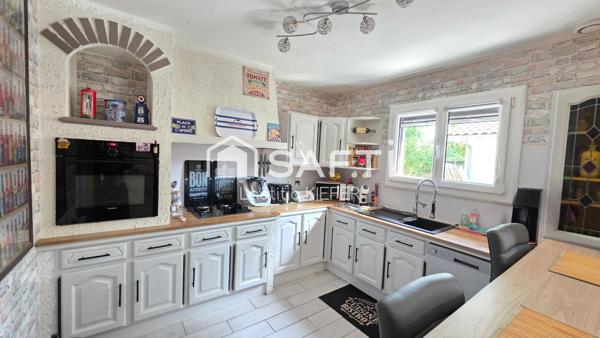 Maison 3 chambres - Beau terrain paysagé