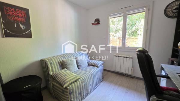 Maison 3 chambres - Beau terrain paysagé