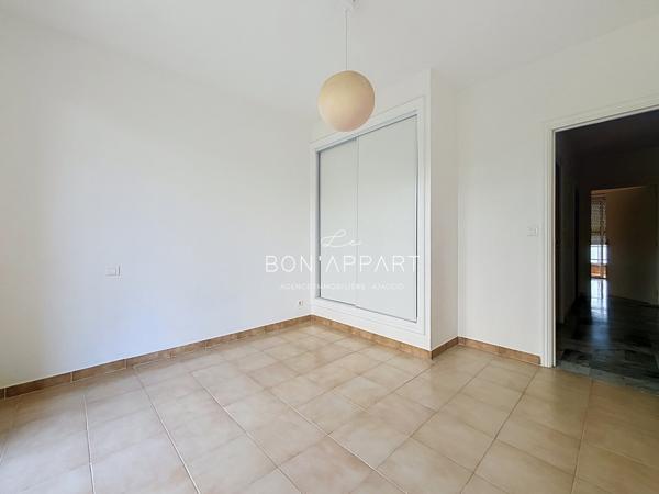 Appartement 4 pièce(s) 3 chambre(s) 116.22 m²