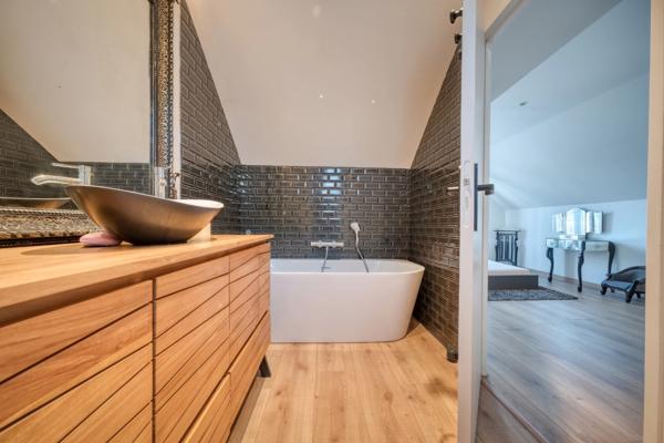 Maison 5 pièces quartier résidentiel Viry Chatillon – 3 chambres dont une suite parentale - Entièrement rénovée - 420m² terrain