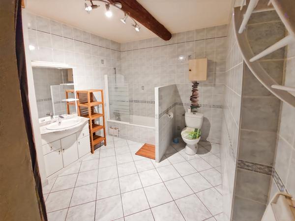 Appartement Salon De Provence 2 pièce(s) 46 m2