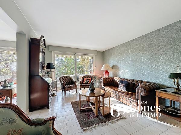 Rez de jardin 7 pièce(s) 4 chambre(s) 148.39 m²