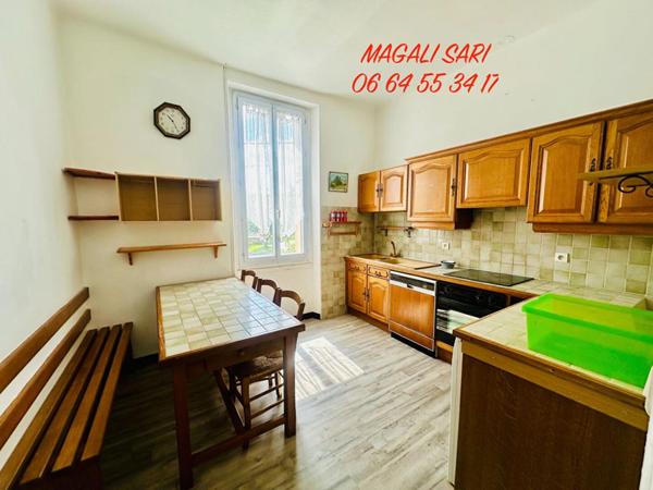 Maison Ales 6 pièce(s) 94 m2
