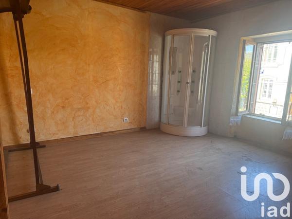 Maison à vendre 9 pièces 236 m² Saint-Bonnet-de-Salers