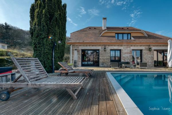 Maison à vendre 7 pièces SAINT REMY LES CHEVREUSE (78)