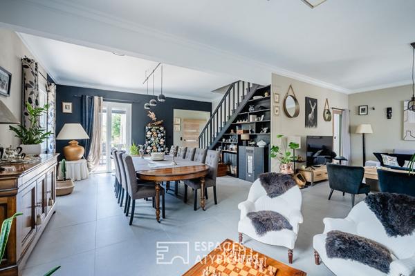 Propriété avec Piscine et Terrain Arboré – Un Écrin Atypique proche de Narbonne