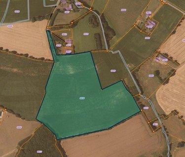 Terres à vendre à Saint-Mars-sur-la-Futaie en Mayenne (53220), ref : 53077-001
