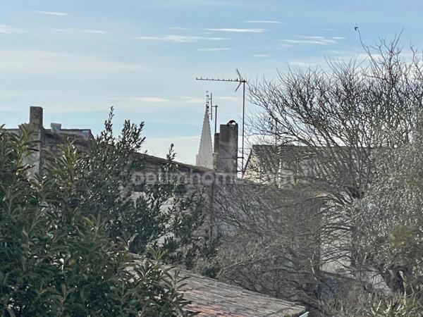 Maison en pierres de 4 chambres avec une dépendance, SAINTE MARIE DE RE - 17740