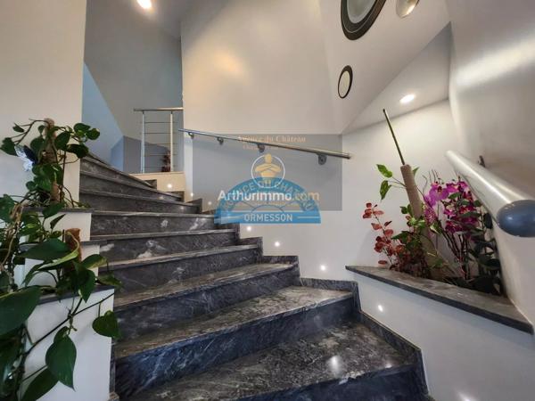 Vente Villa 9 pièces 240 m2 à Le Plessis-Trévise