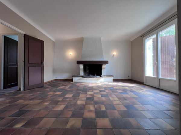 SAINT GAUDENS, maison T7 avec garage en sous-sol et jardin