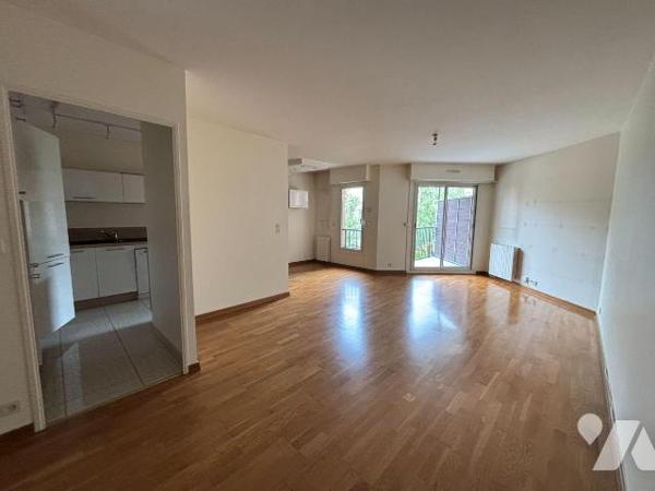 NOUVEAUTE Etude Trente-Cinq Notaires ! 

RENNES CHEZY-DINAN - Square Alain Fergent

Emplace...