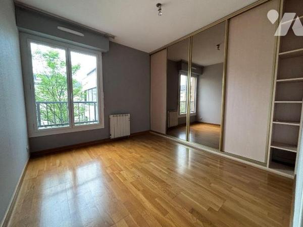 NOUVEAUTE Etude Trente-Cinq Notaires ! 

RENNES CHEZY-DINAN - Square Alain Fergent

Emplace...