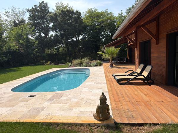 Maison T5 136 m² avec piscine et garage