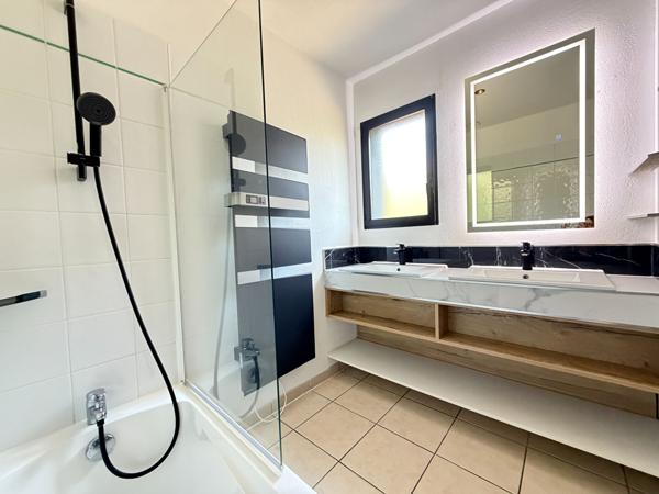 Maison T5 136 m² avec piscine et garage
