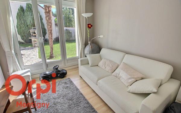 Maison à vendre    7 pièces •  Montigny-le-Bretonneux