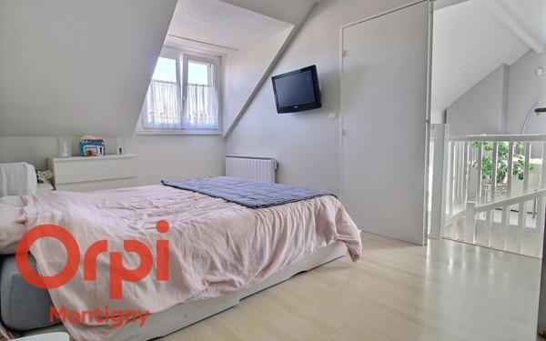 Maison à vendre    7 pièces •  Montigny-le-Bretonneux