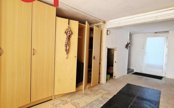 Maison à vendre    5 pièces •  Port-des-Barques