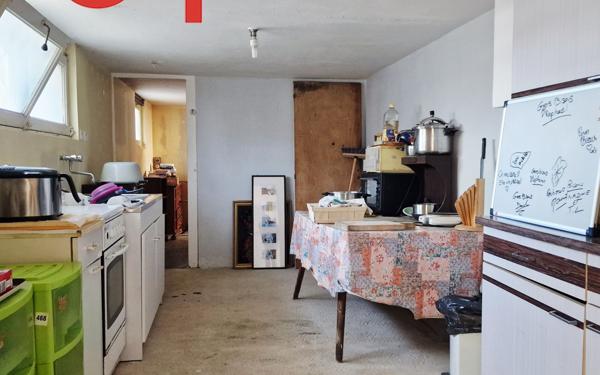 Maison à vendre    5 pièces •  Port-des-Barques