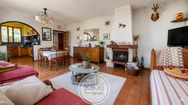 Maison 6 pièce(s) 4 chambre(s) 108 m²
