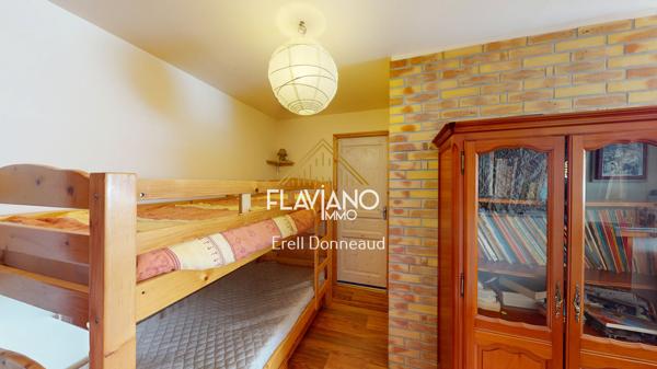 Appartement avec Studio indépendant totalisant 98 M2 Jausiers (04850)