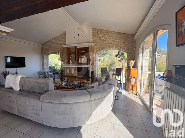 Maison à vendre 6 pièces 195 m² Vence