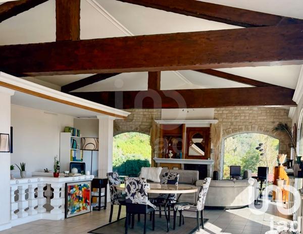 Maison à vendre 6 pièces 195 m² Vence