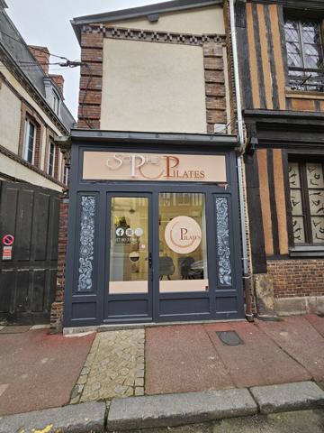 Local commercial loué – Spécial investisseur – Excellente rentabilité