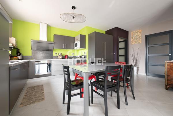 Grande maison à fort potentiel - 165 m² habitables sur parcelle de 370 m²