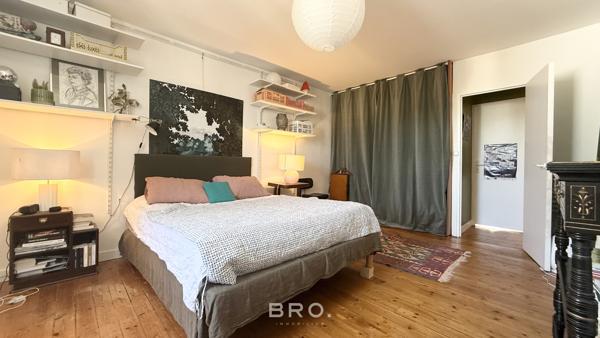 APPARTEMENT À VENDRE - 4 CHAMBRES - 135M2 - JARDIN - VANNES ALBERT 1ER