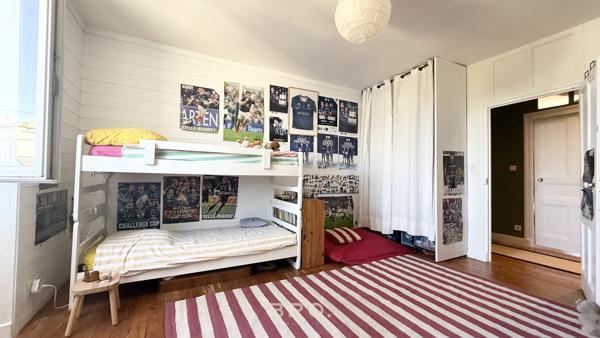 APPARTEMENT À VENDRE - 4 CHAMBRES - 135M2 - JARDIN - VANNES ALBERT 1ER