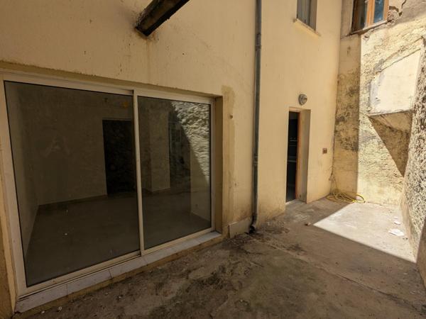 Une maison de ville 90m2-3chambres-garage-exterieur