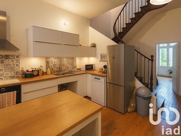 Maison à vendre 7 pièces 130 m² Angoulême