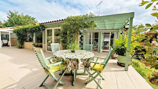 Maison 7 pièce(s) sur sous-sol et avec vue dégagée