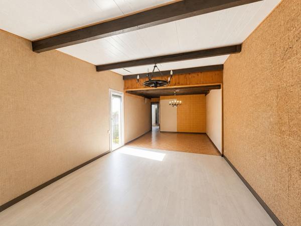 Maison
         7 pièces
        - 123 m² Exclusivité 230 000 € *
