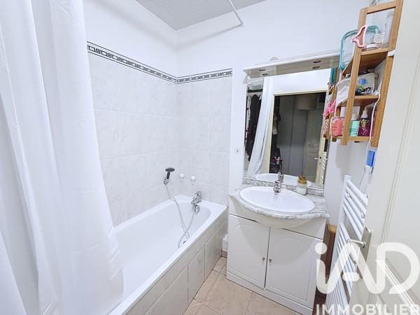 Appartement à vendre 3 pièces 63 m² Le Beausset