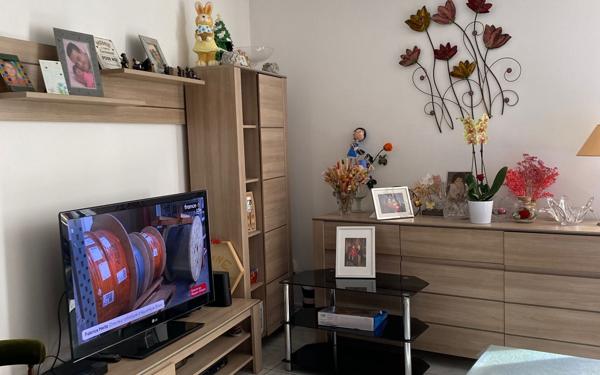 Appartement à vendre    2 pièces • 54 m2 Orléans