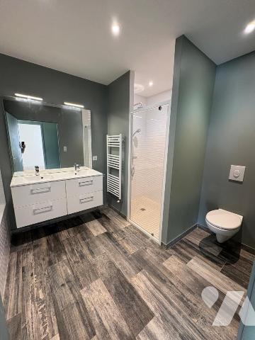 LA CRECHE, pavillon de plain-pied