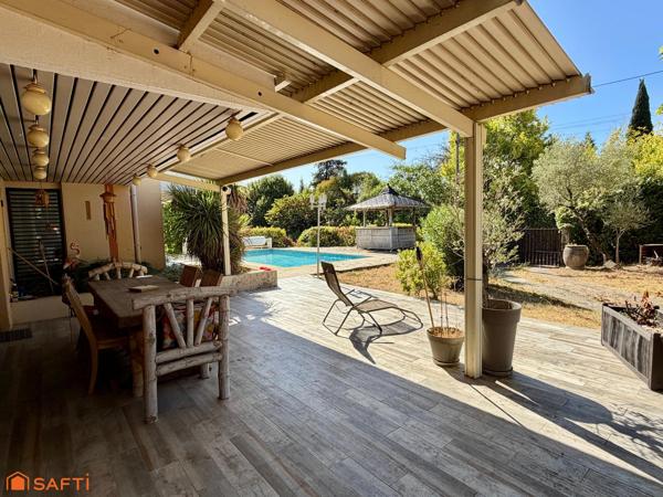 Maison d'architecte avec piscine dans le quartier du haut brésis