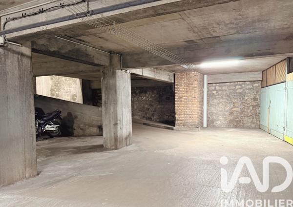 Parking à vendre 8 m² Paris 10