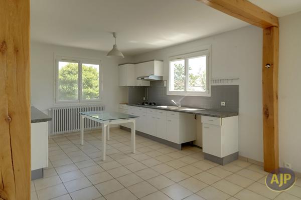 Maison à vendre Oree D Anjou - 7 pièces, 136m² avec 4 chambre(s) à 299 000€ - AJP Immobilier Le Loroux-Bottereau