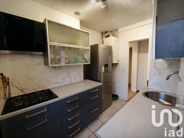 Appartement à vendre 4 pièces 59 m² Clichy-sous-Bois