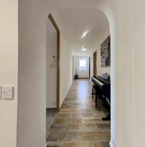 Visite virtuelle : 4 chambres rénovation 2025_2024