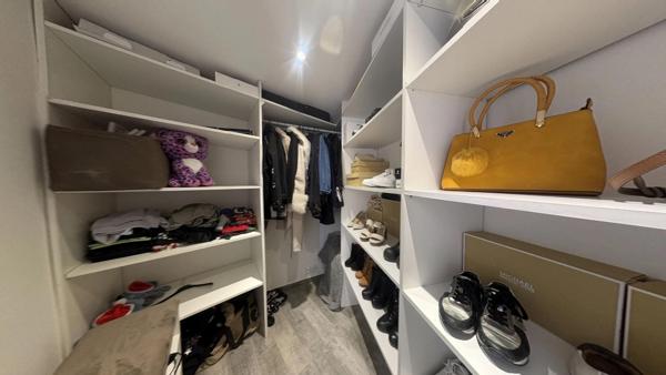 Visite virtuelle : 4 chambres rénovation 2025_2024