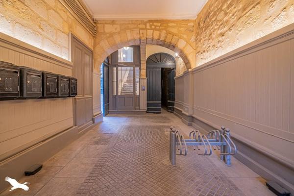 Appartement à vendre |  Bordeaux |  3 pièces | 74 m²