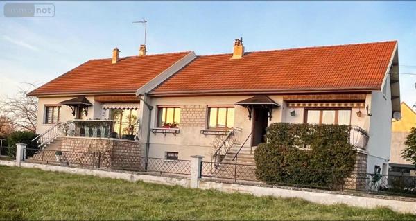 Immeuble à vendre à Crissey dans le Jura (39100), ref : 39033-2411
