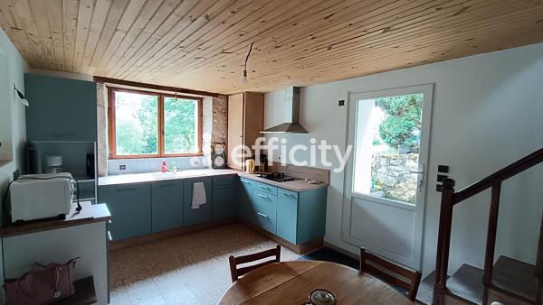 Maison
         4 pièces
        - 80 m² Exclusivité 54 500 € *