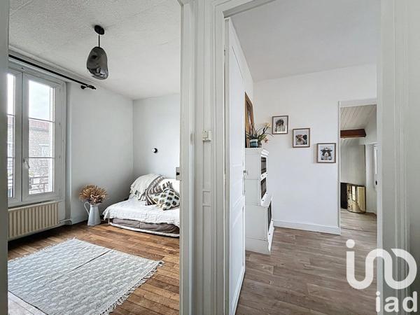 Maison traditionnelle 5 pièces de 95 m² à Mantes-la-Jolie (78200)