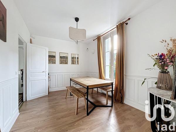 Maison traditionnelle 5 pièces de 95 m² à Mantes-la-Jolie (78200)